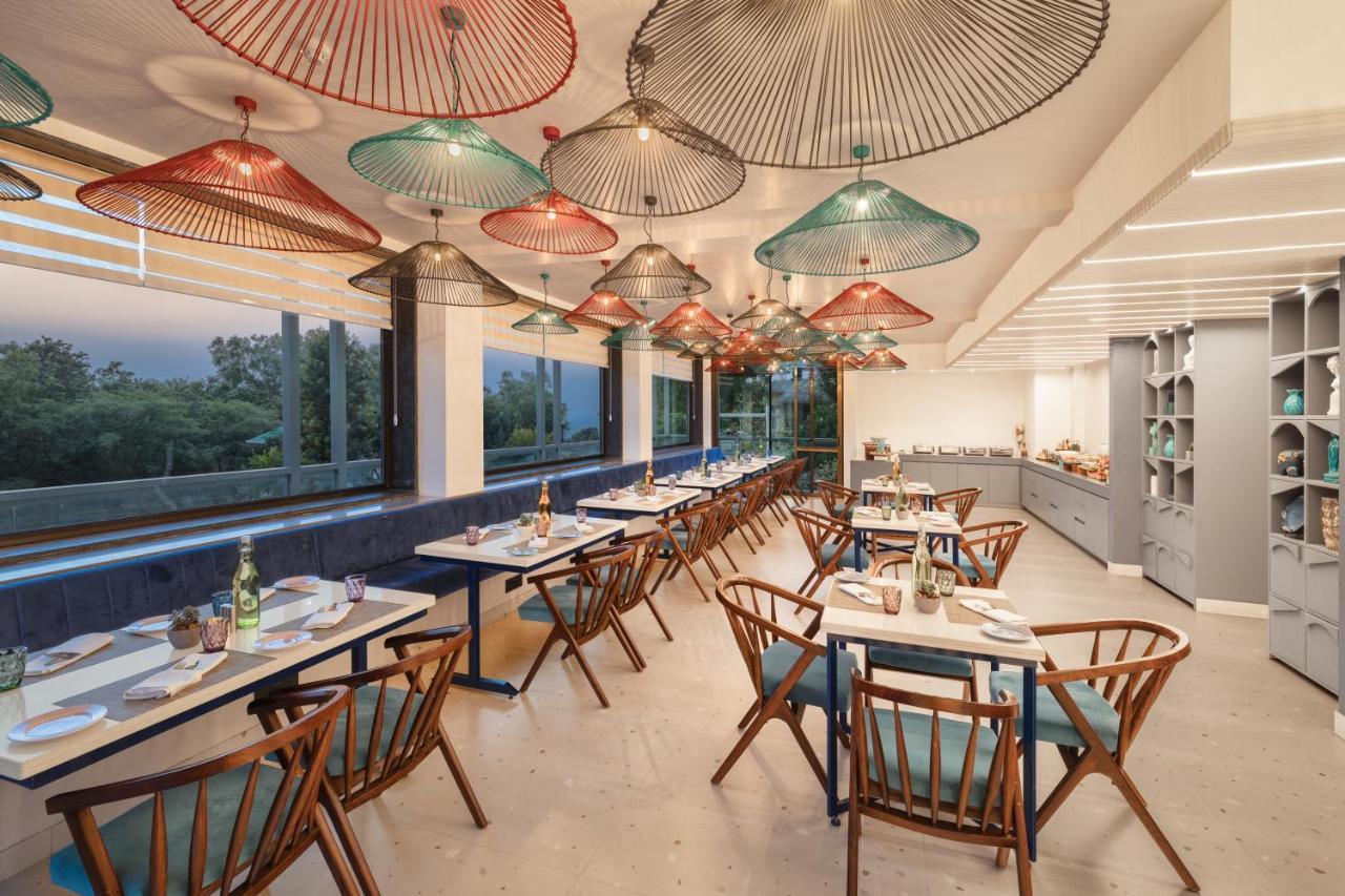Infinitea Centric Dharamshala Hotel ภายนอก รูปภาพ