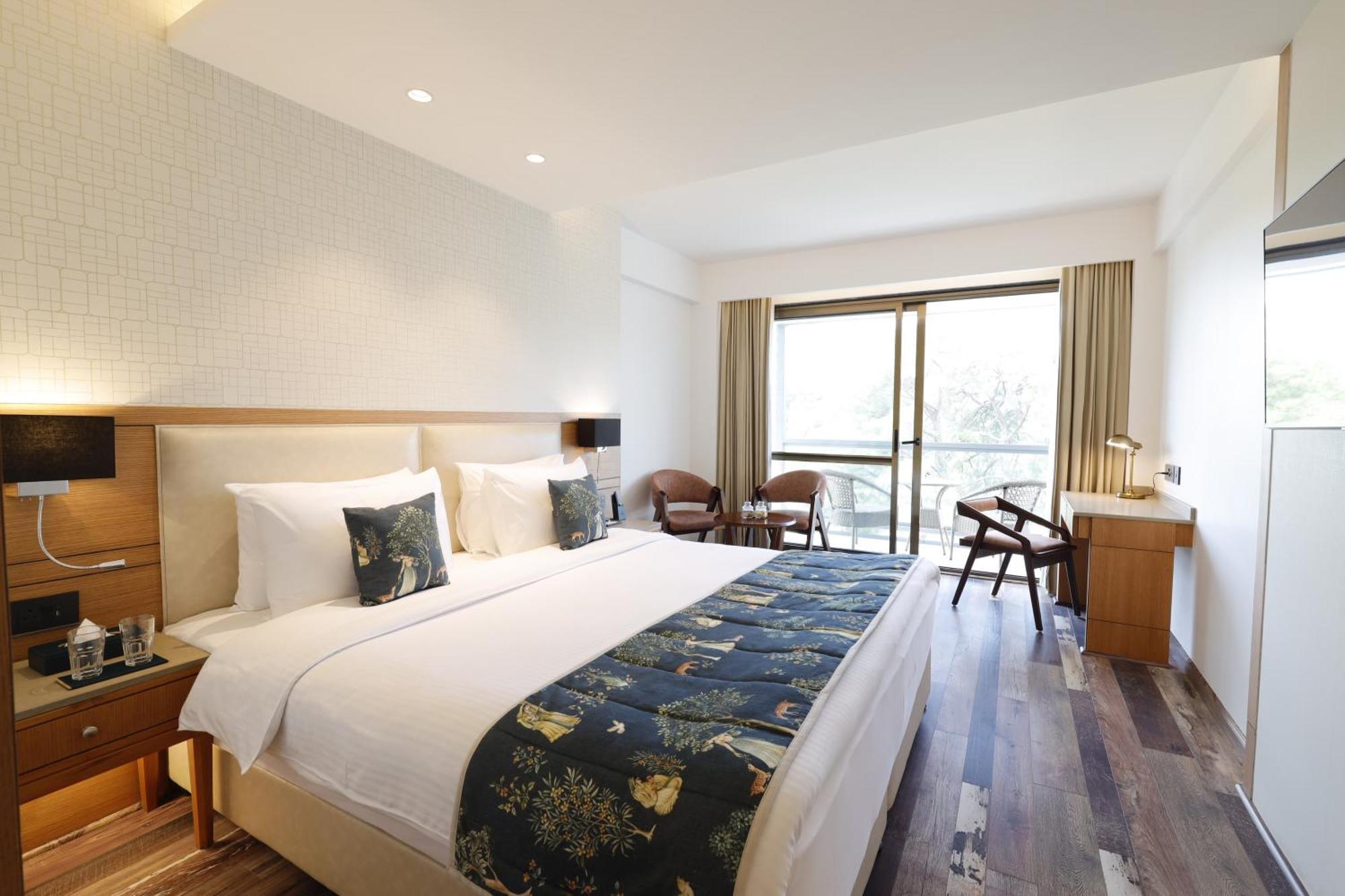 Infinitea Centric Dharamshala Hotel ภายนอก รูปภาพ